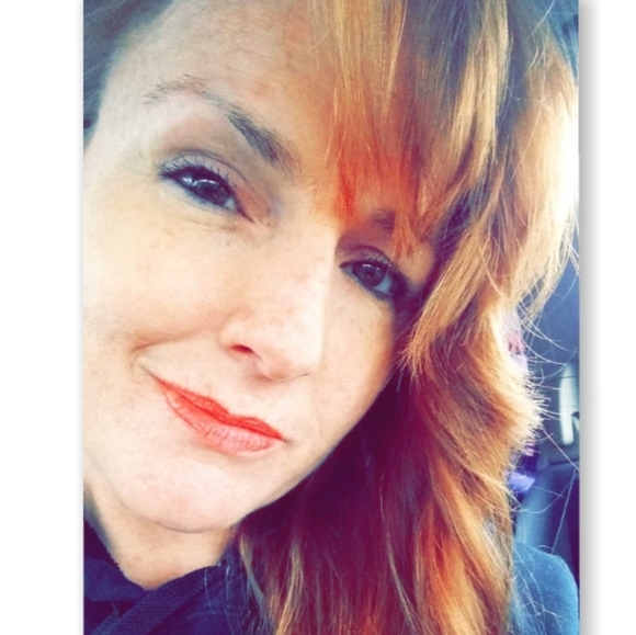 Meet your Posher, Happy - Picture 2 of 2